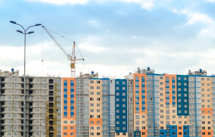 В крупных российских городах резко выросли цены на квартиры в новостройках