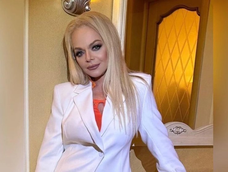 ВС РФ вернул квартиру Полине Лурье. Иск о выселении Долиной рассмотрит Мосгорсуд ВС РФ вернул квартиру Полине Лурье. Иск о выселении Долиной рассмотрит Мосгорсуд