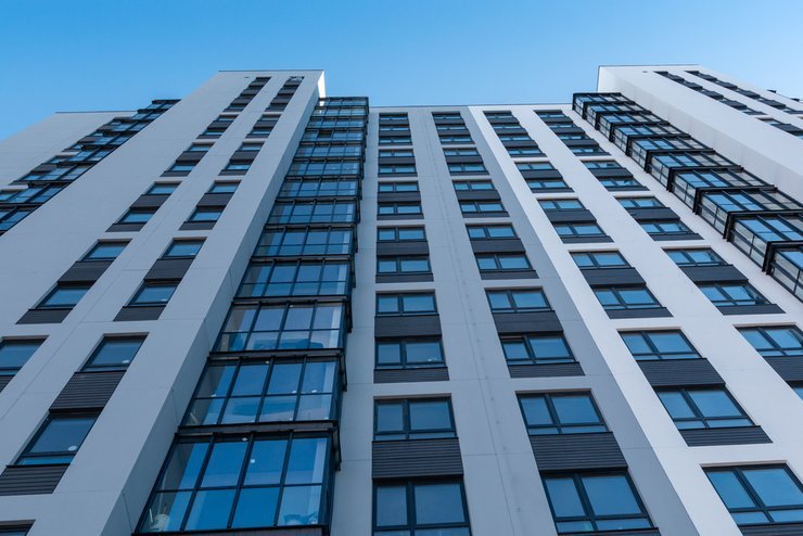 За год будет построено 103–105 млн «квадратов» жилья