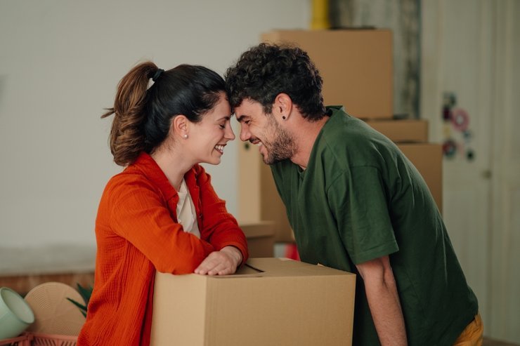 Молодые семьи предложили освободить от скрытых платежей по ипотеке