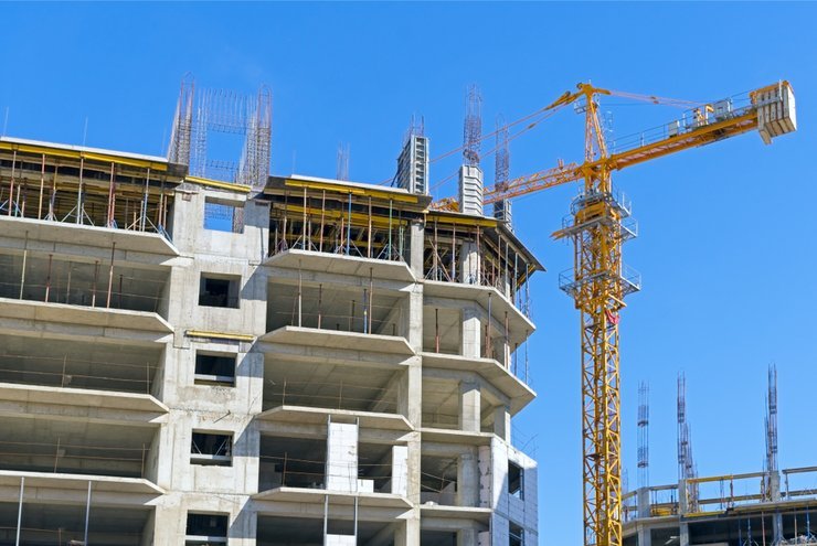 Застройщики ждут роста случаев потребительского терроризма после отмены моратория на штрафы