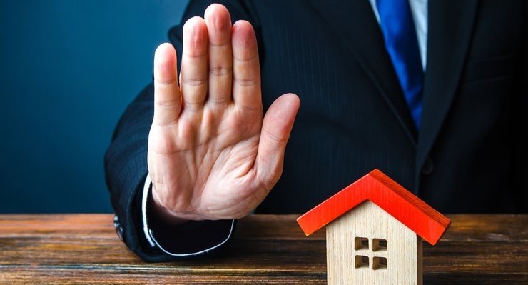 Расторжение сделок на первичном рынке достигло максимума за 5 лет