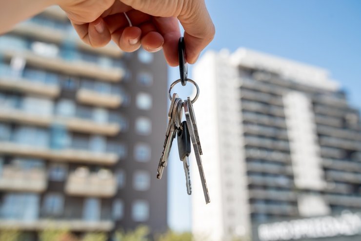 В первом квартале продажи московских новостроек упали более чем на треть