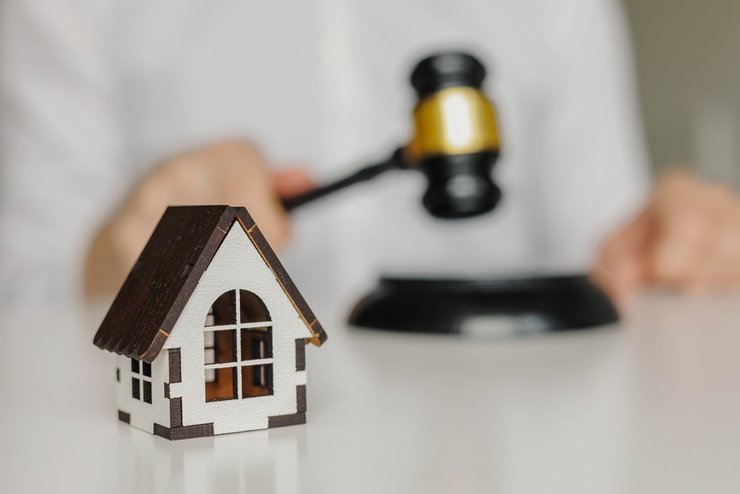 Юристы объяснили, почему суды выносят разные решения по сделкам с ведомыми продавцами