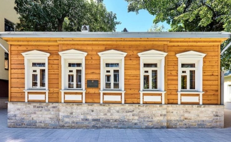 Дом Мастера из романа Булгакова отреставрировали Дом Мастера из романа Булгакова отреставрировали