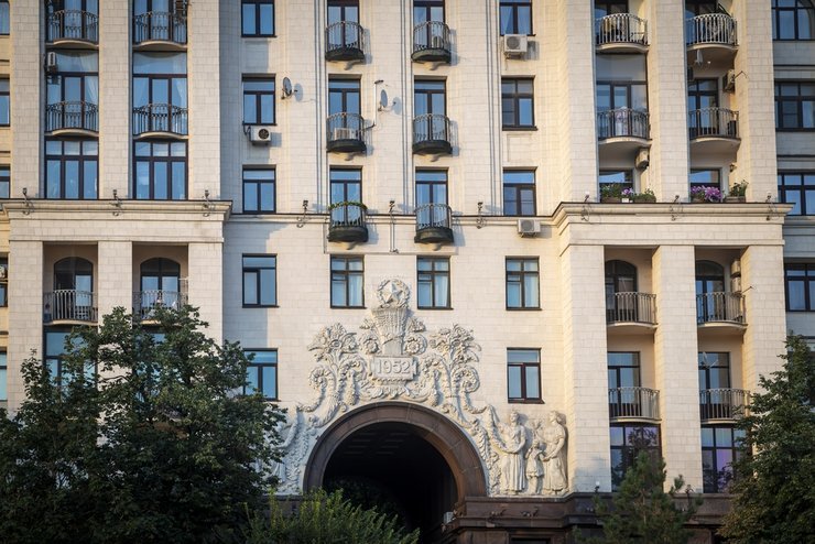 Сталинские высотки теряют ликвидность