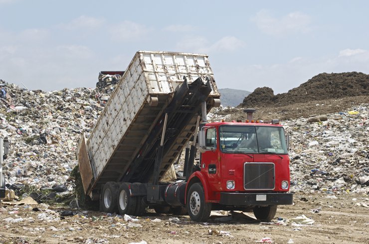 «Реновационный» строительный мусор останется в столичном регионе