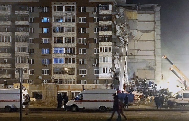 Шестеро погибли под обломками дома в Ижевске