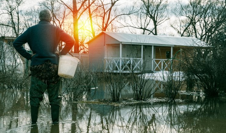 «затопило частный дом»