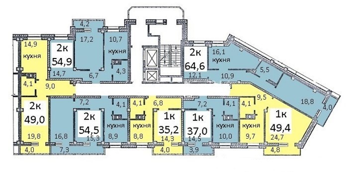 Как видно на схеме, подъезды в доме компактные: если на этаже умещаются максимальные семь квартир, то это «однушки» и «двушки» со средним метражом